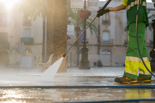 Best Patio and Deck Pressure Washing  in Clinton, OH